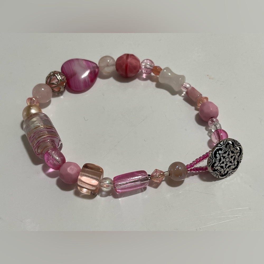 Chic Pink Beaded Bracelet